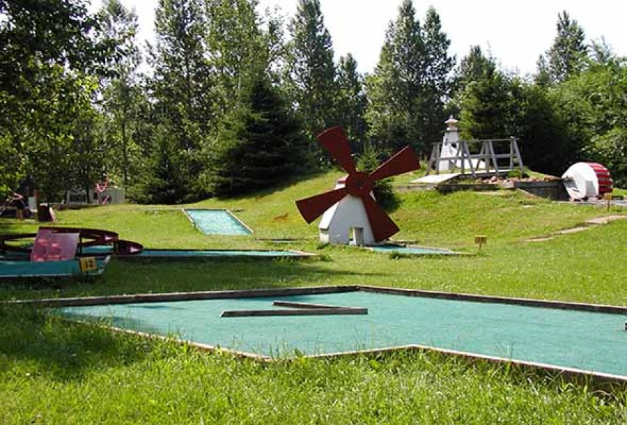 Drive-U-Krazy Mini Golf