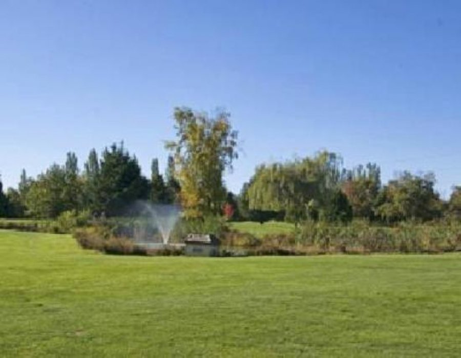 Mylora Golf Course